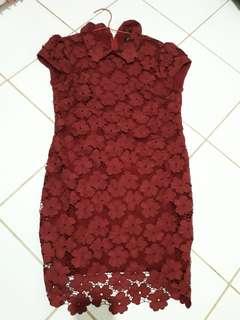 Dress maroon