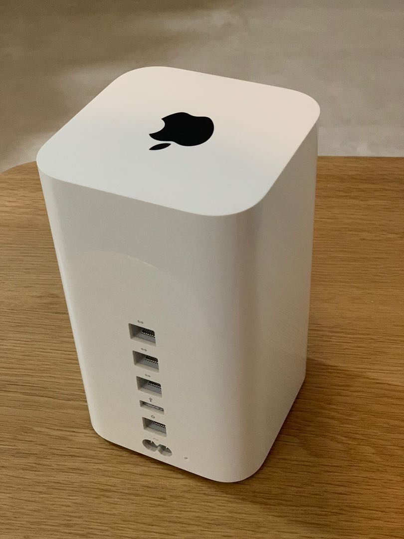 Apple AirPort Extreme Wi-Fi Base Station A1521, Computers & Tech, Parts &  Accessories, Networking on Carousell