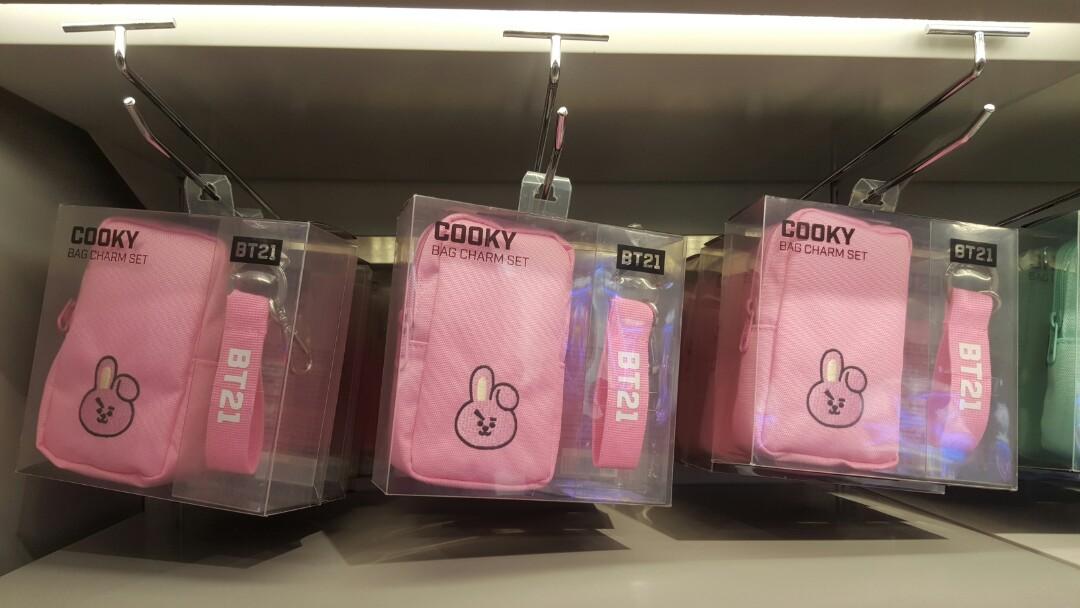 Bt21 Bag Charm Set Free Postage K Wave On Carousell