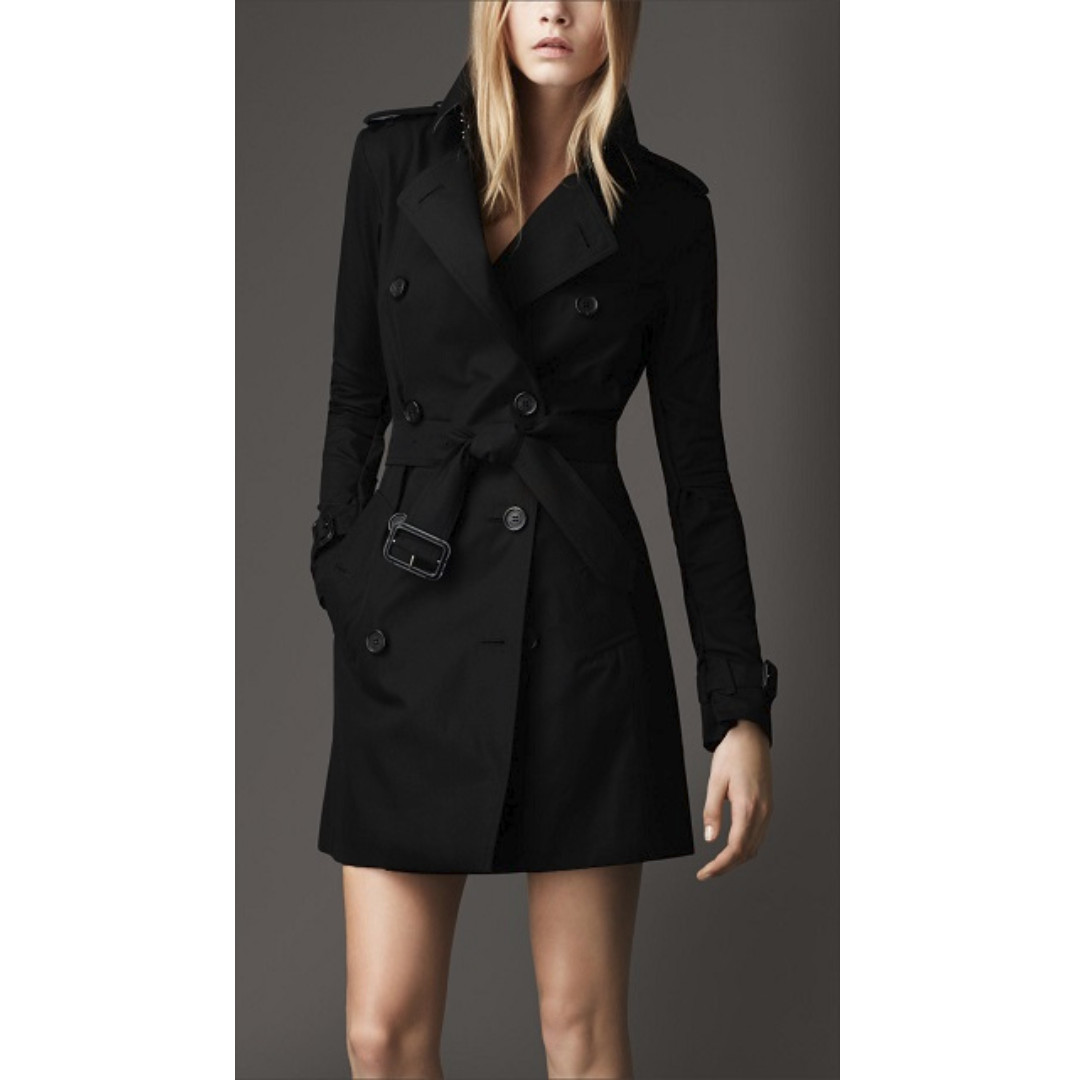 Burberry The Kensington Black Cotton Gabardine Short Trench Coat 1 900 P103 000