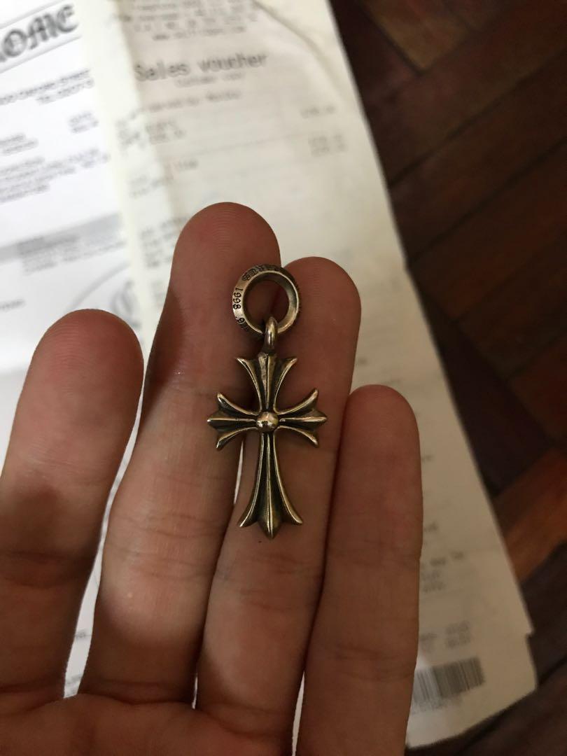 Chrome hearts small cross clearance pendant