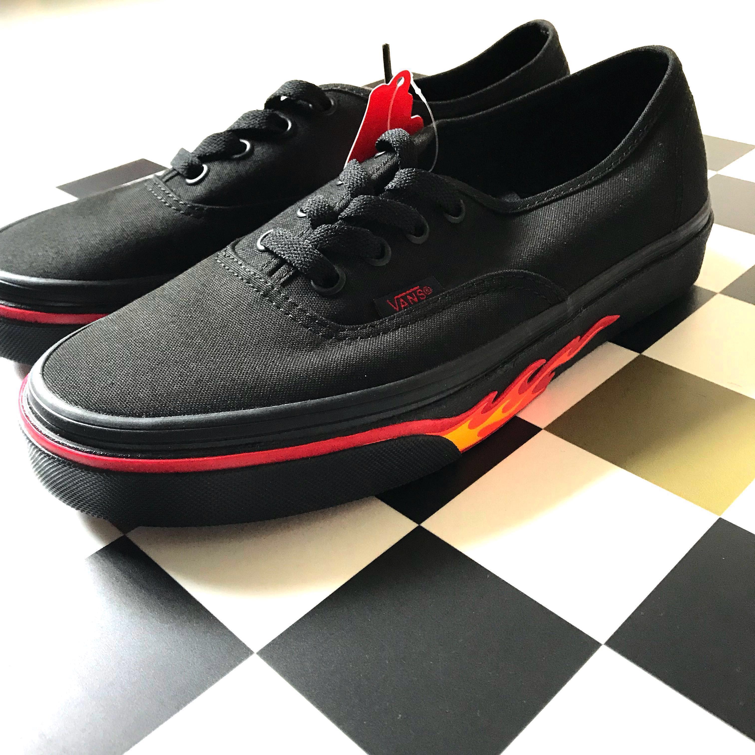 vans authentic flame wall
