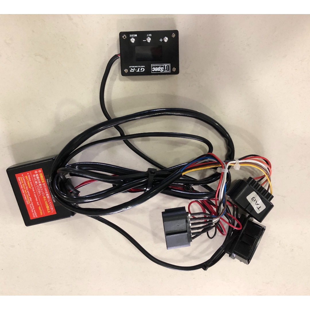 D1 Spec GTR throttle controller, Car Accessories, Accessories on Carousell