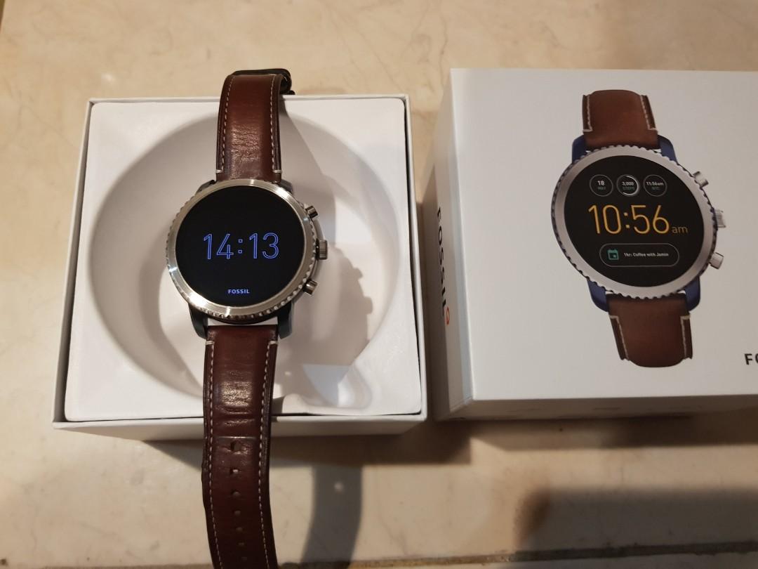 Smartwatch fossil gen 3 q explorist Clearance