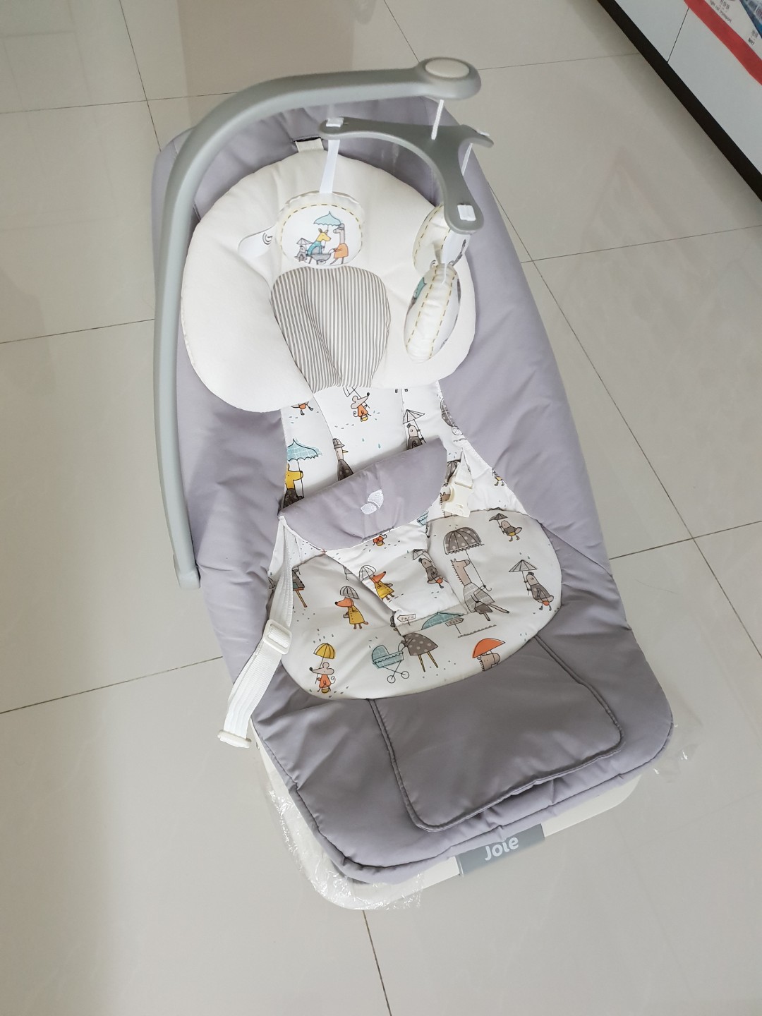 joie dreamer cradle