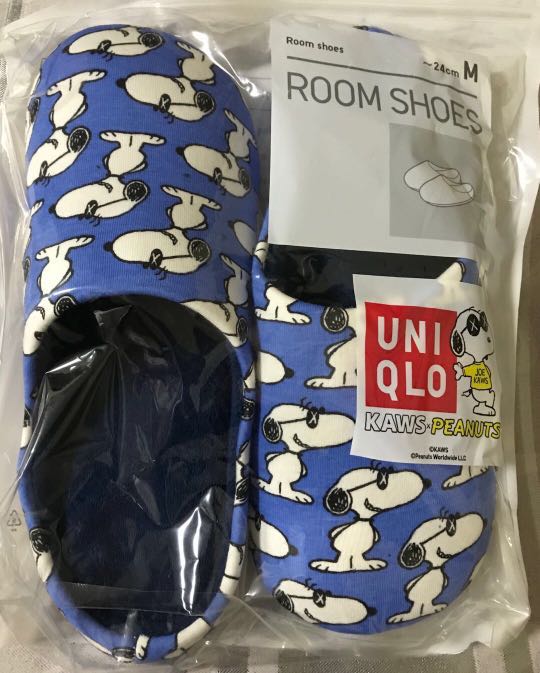 snoopy slippers uniqlo
