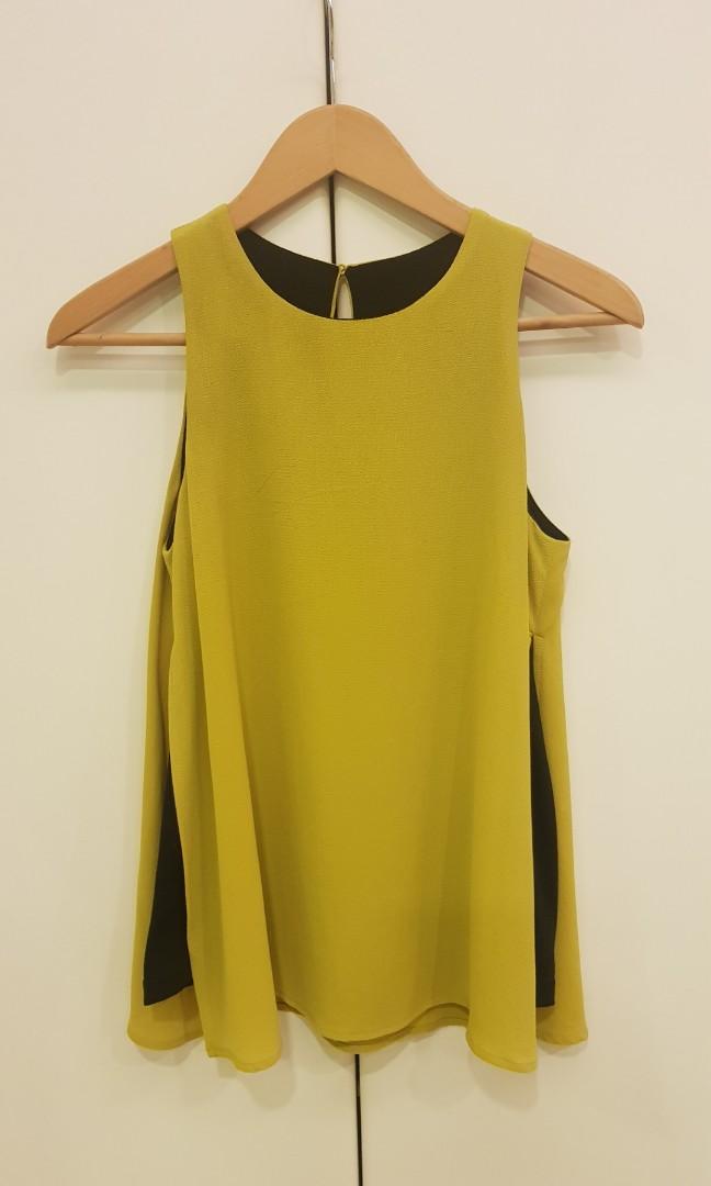 Lime green sleeveless top clearance
