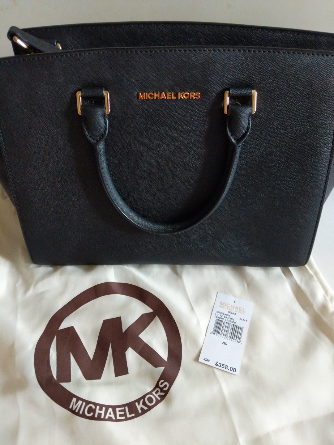 michael kors black saffiano satchel