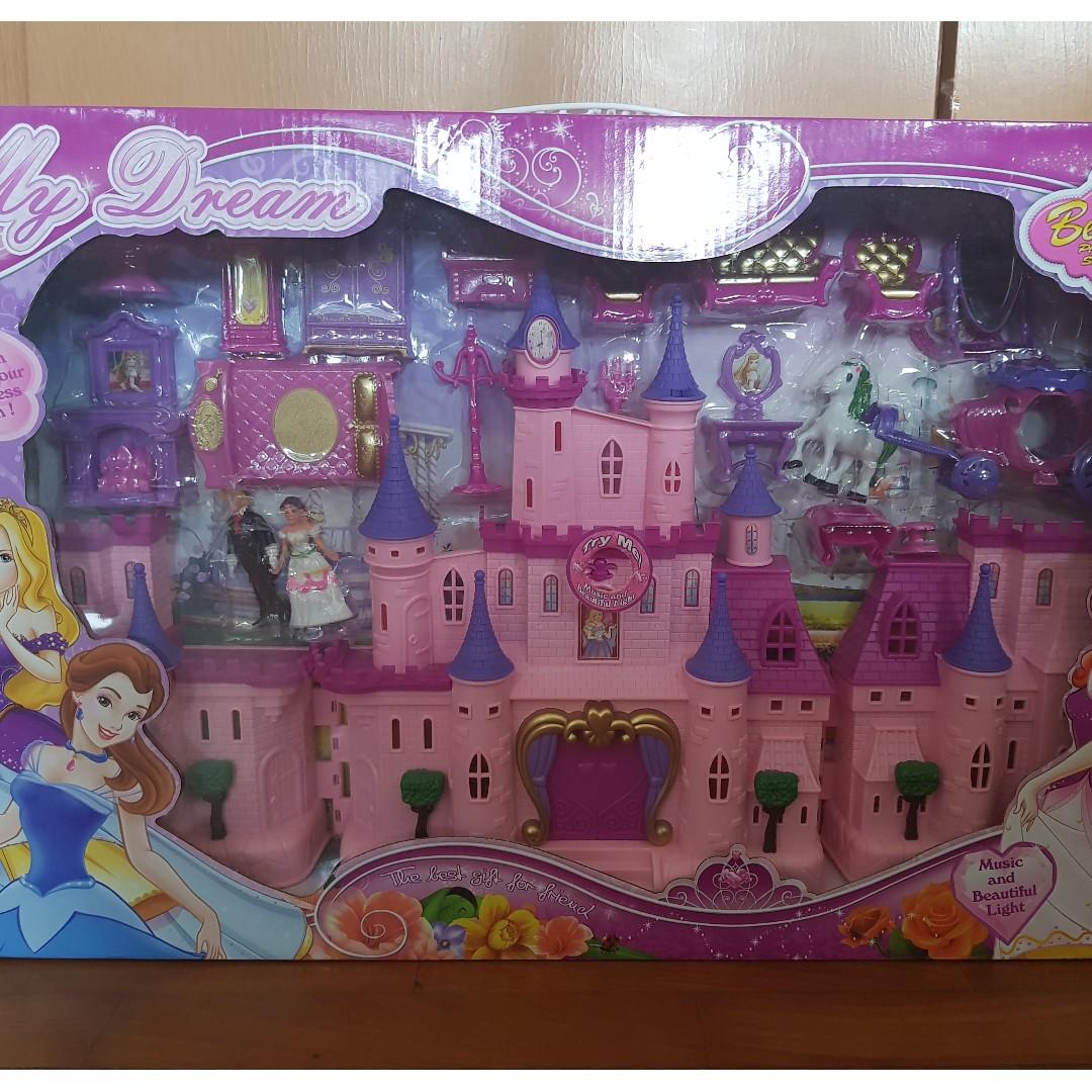 My dream beauty castle playset, Hobbies & Toys, Toys & Games on Carousell