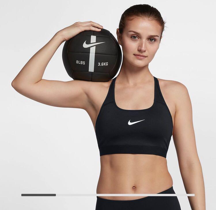 Nike classic strappy sports bra Women s Fashion Activewear on Carousell