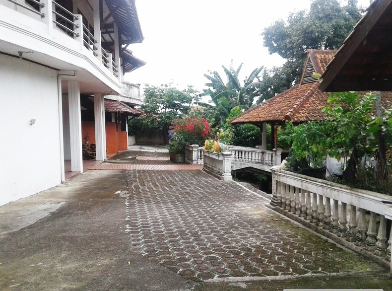 Rumah Besar Seharga Tanah Nya Saja Di Ujung Berung Dekat Jalan Raya Ah Nasution Properti Dijual Di Carousell