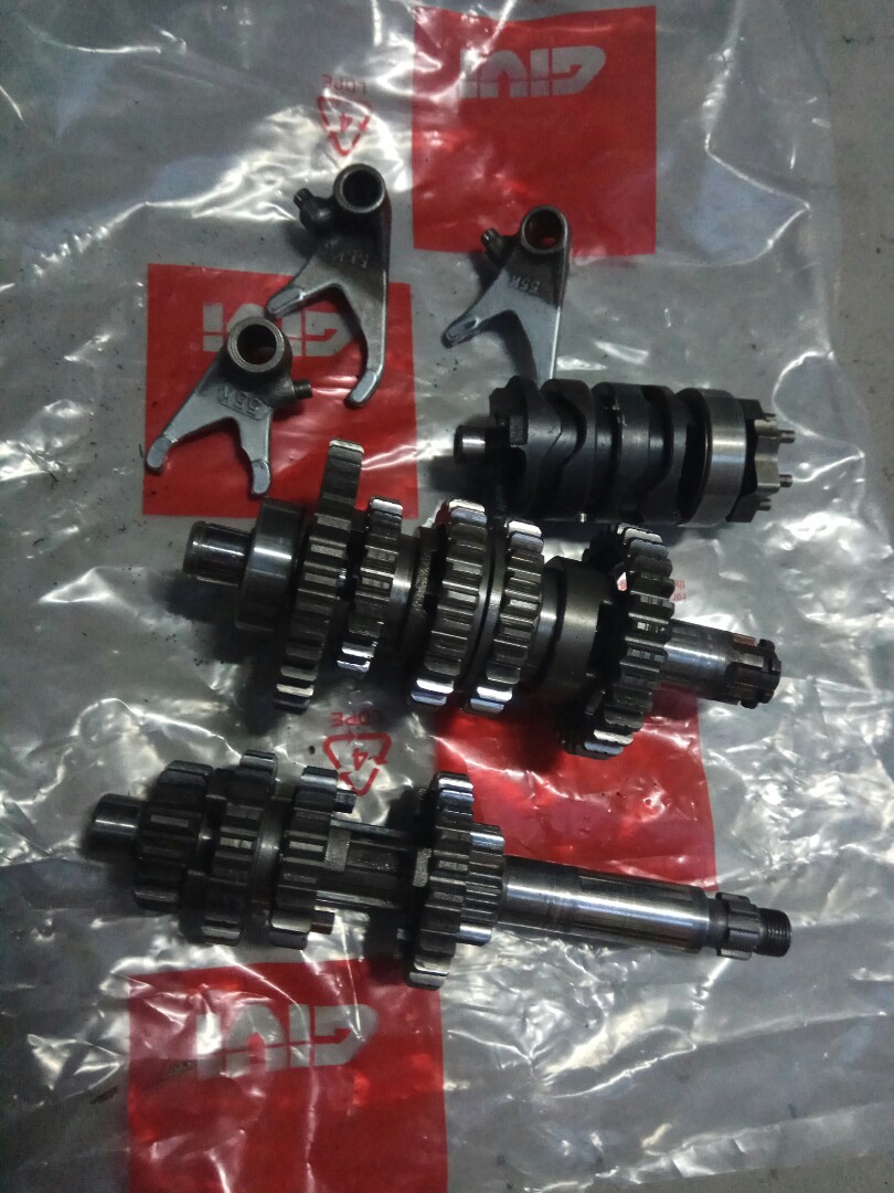 rxz gearbox, Motorcycles, Motorcycle Accessories on Carousell