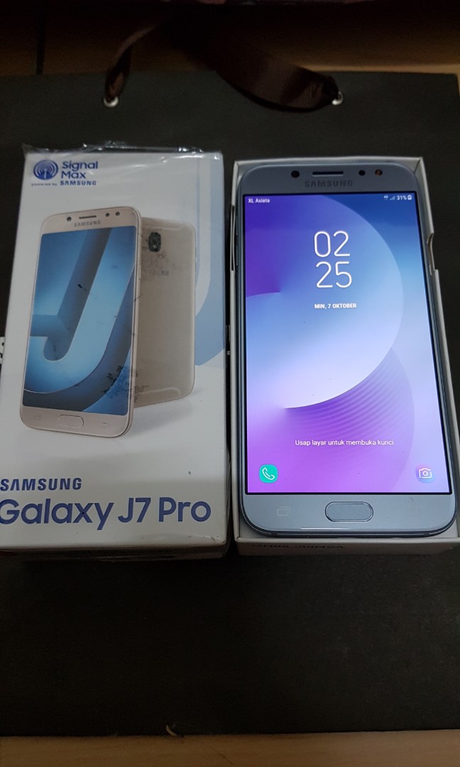 j7 pro silver