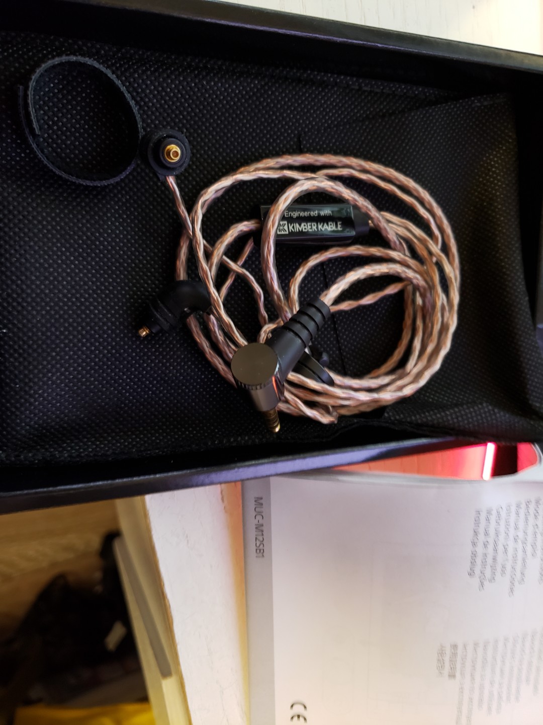 Sony Kimber Kable 4.4MM to MMCX cable, 音響器材, 可攜式音響設備 Carousell