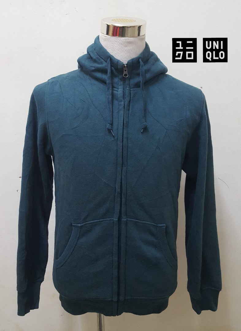 Uniqlo hoodie sweater made in Vietnam Men s Fashion Tops Sets
