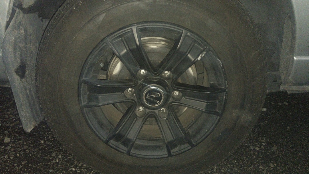 Van sports rim - nissan urvan, Car Accessories, Tyres & Rims on Carousell