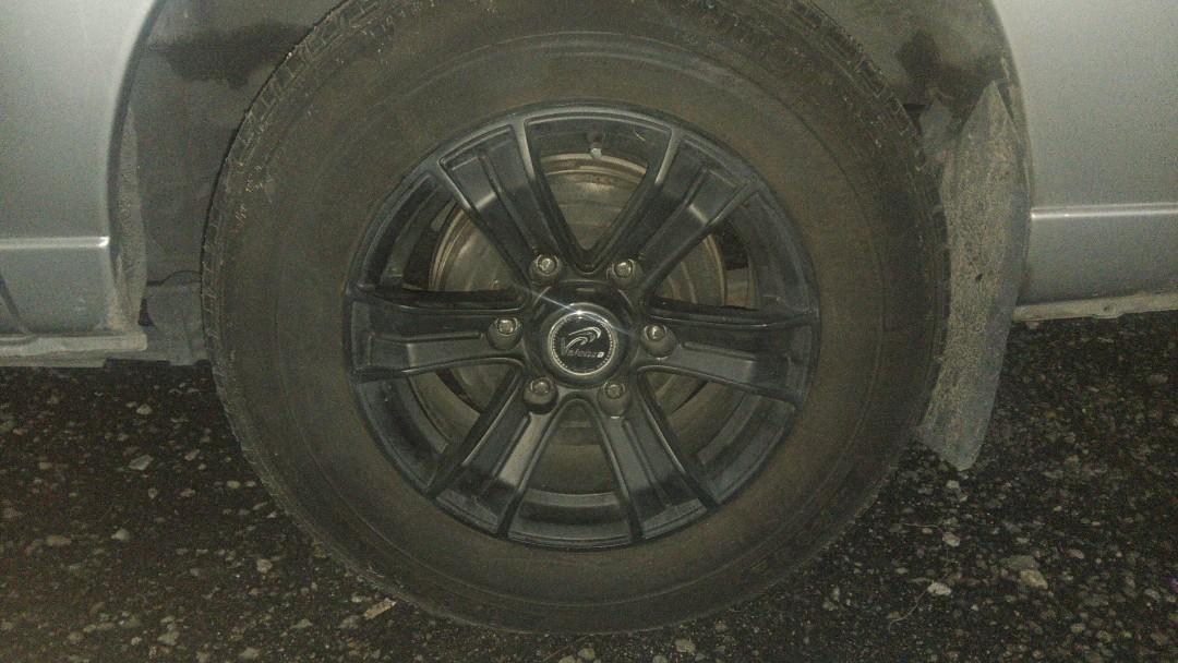 Van sports rim - nissan urvan, Car Accessories, Tyres & Rims on Carousell