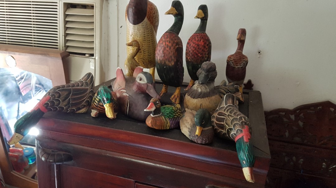 12 Wooden Ducks, Furniture & Home Living, Home Decor, Other Home Decor
