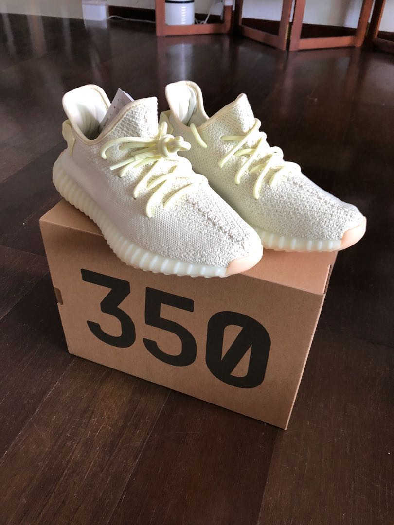 WTSWTT Yeezy boost 350 V2 butter US8.5 WTSWTT Yeezy boost 350 V2 butter US8.5