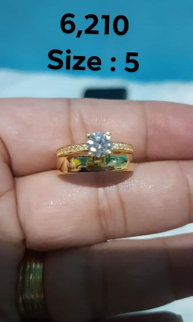 Russian stone jewelry store
