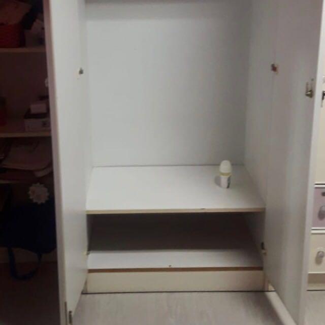 4 doors wardrobe with lock and keys, Babies & Kids, Baby Nursery & Kids Furniture, Kids