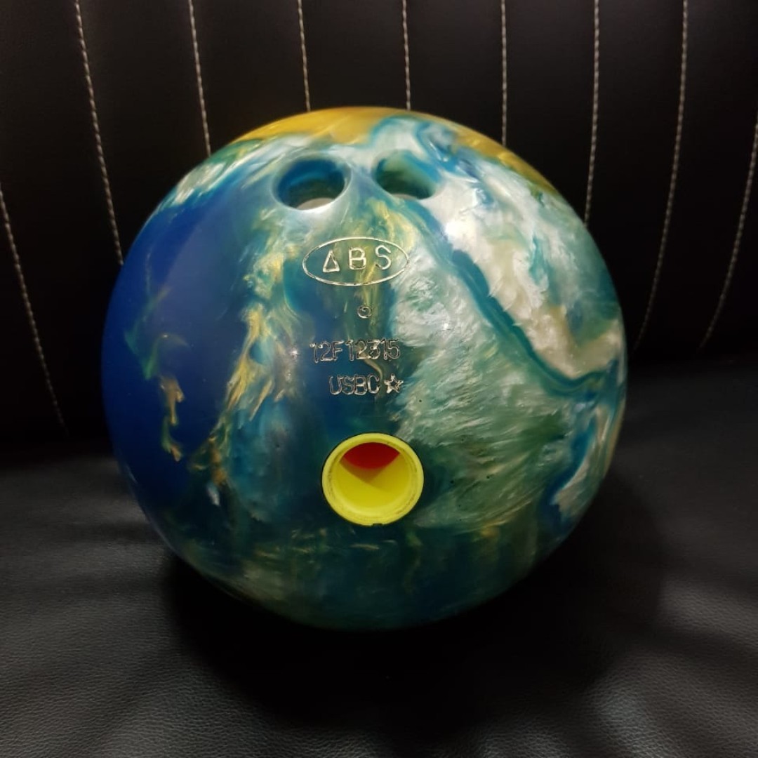 ABS USBC BOWLING BALL, Sports Equipment, Sports & Games, Billiards
