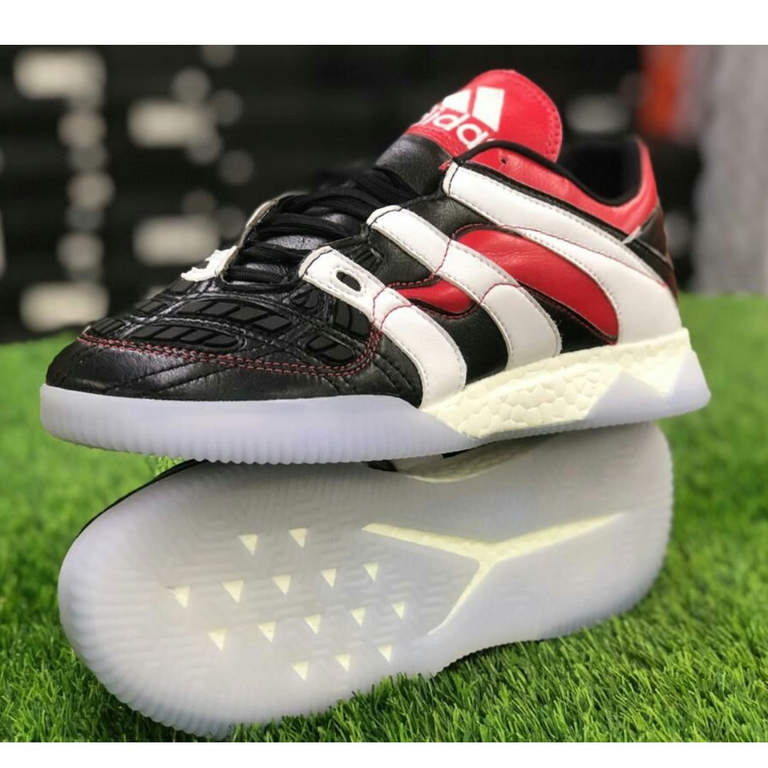 ADIDAS PREDATOR ACCELERATOR INDOOR FUTSAL, Men's Fashion, Footwear,  Sneakers on Carousell