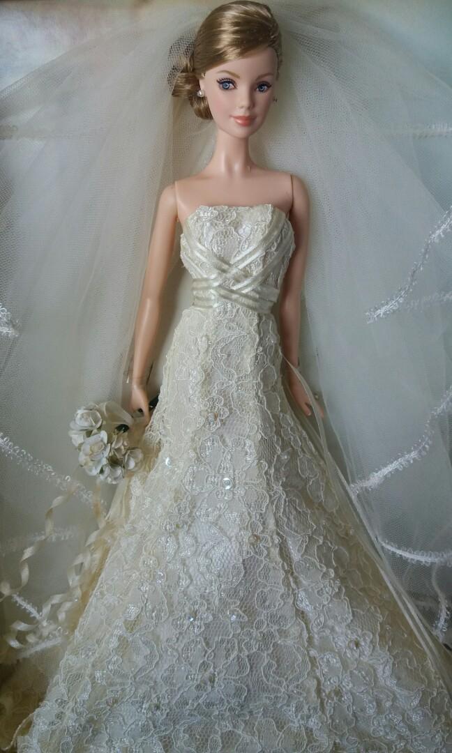 Barbie carolina herrera outlet