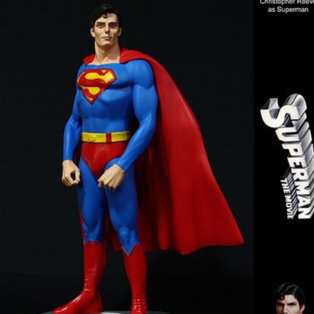 Christopher Reeve As Superman Statue Dc Direct Hobbies Toys Toys Games On Carousell