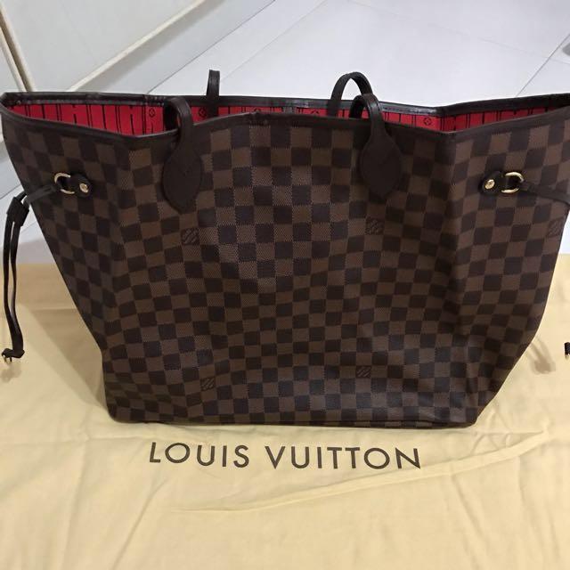 LV Neverfull Pouch, Luxury, Bags & Wallets on Carousell