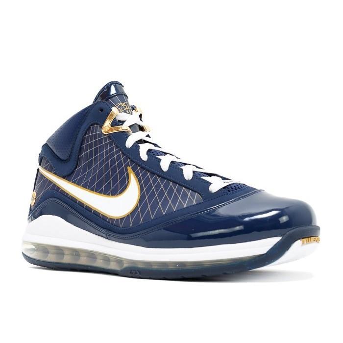 Nike Air Max Lebron 7 Akron Men s Fashion Activewear on Carousell