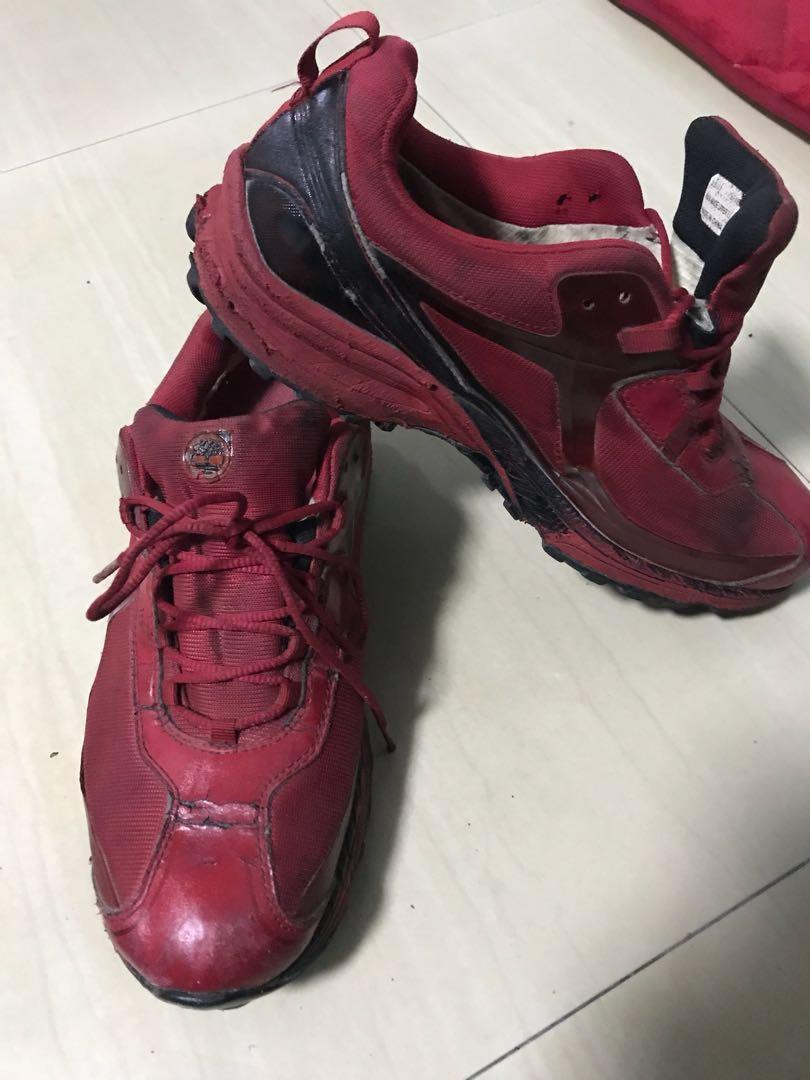 Kasut sport store timberland