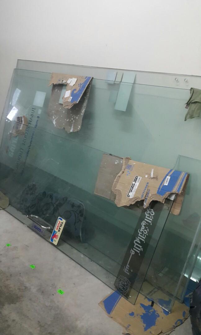 pintu temperd glass, Furniture & Home Living, Furniture, TV Consoles on