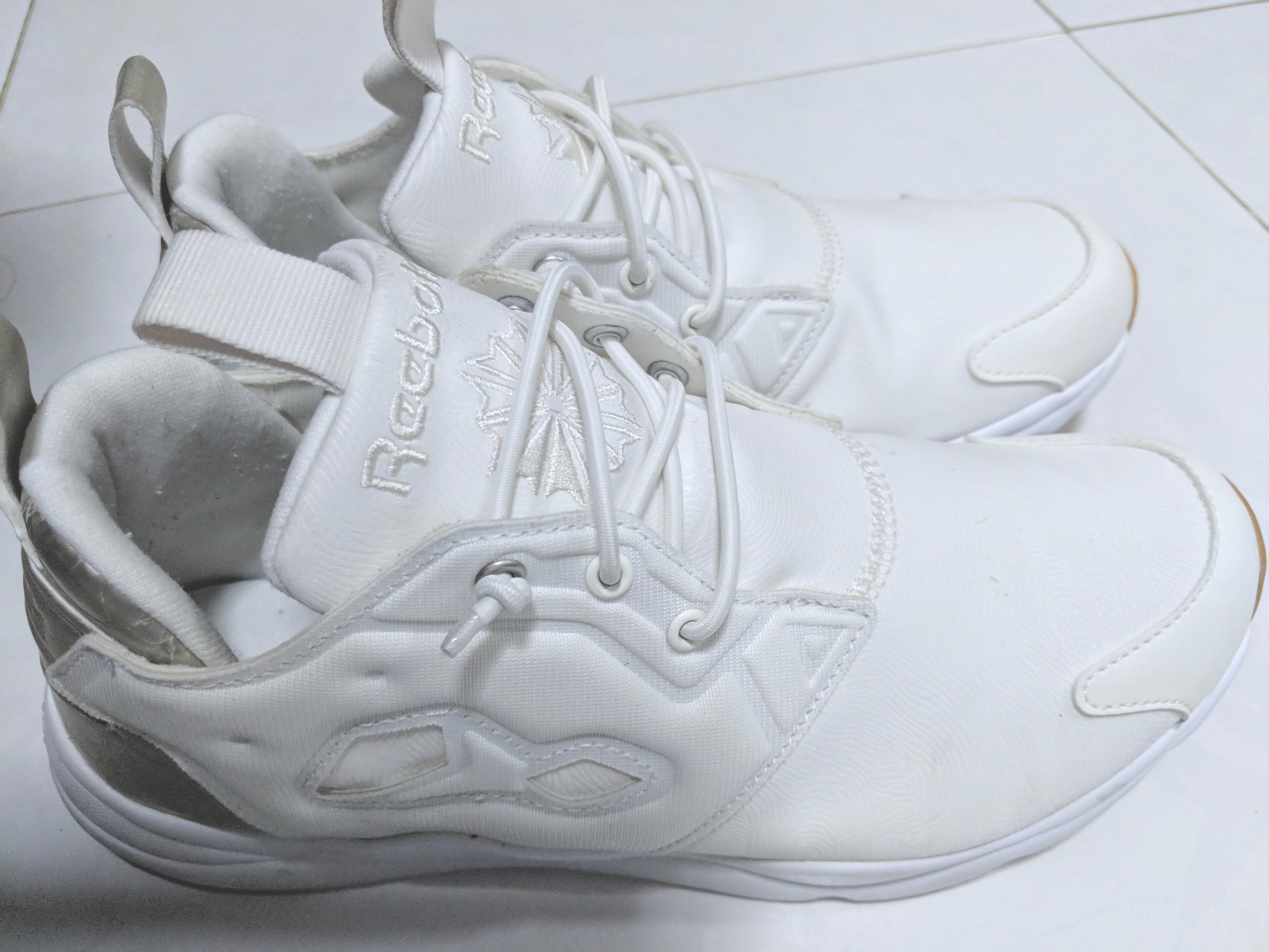 Reebok top furylite white
