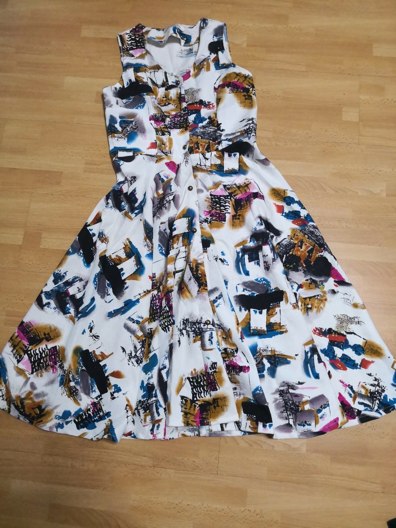 Alana Vintage Floral Midi Dress