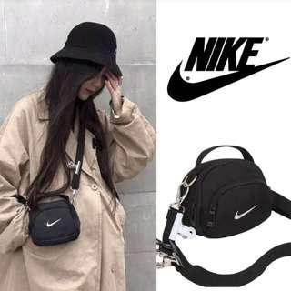 Nike bag 惡搞翻玩  小黑 側背包