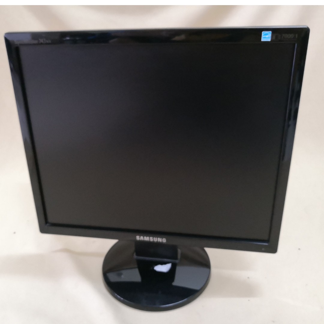 17 inch samsung 743nx square size 17 lcd monitor
