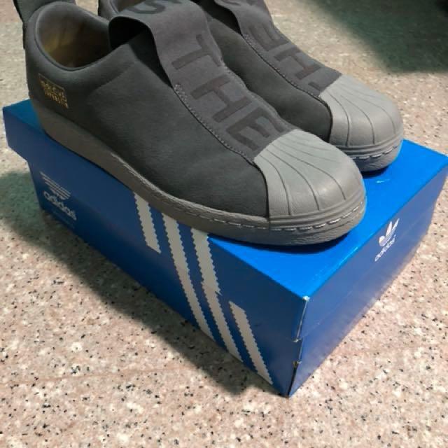 Superstar slip on sale on grey suede