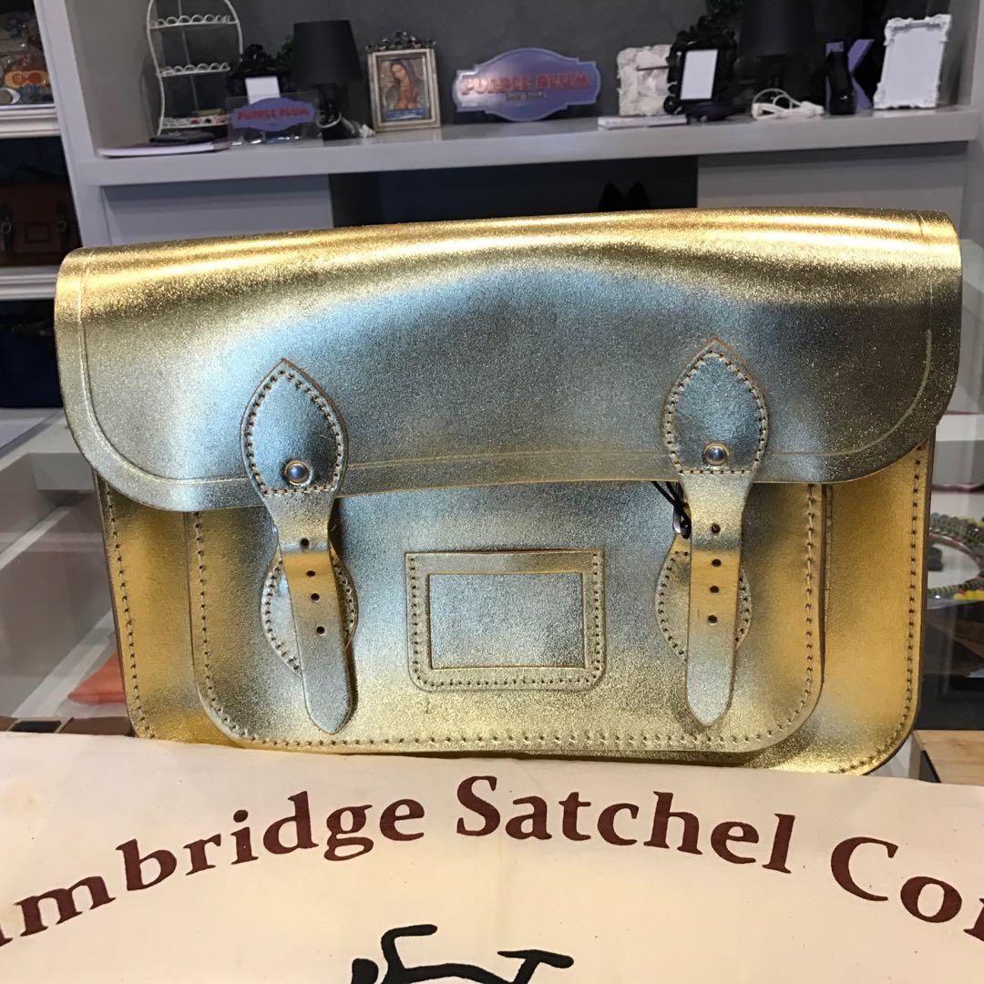 Cambridge Satchel (Category: Cross-body Bags) located in Paranaque City. Submitted by purpleplumstylestudio (Listing ID 193896908, Image 2). Description: Kept unused but has fading (gold paint has peeled a bit) on the front flap.