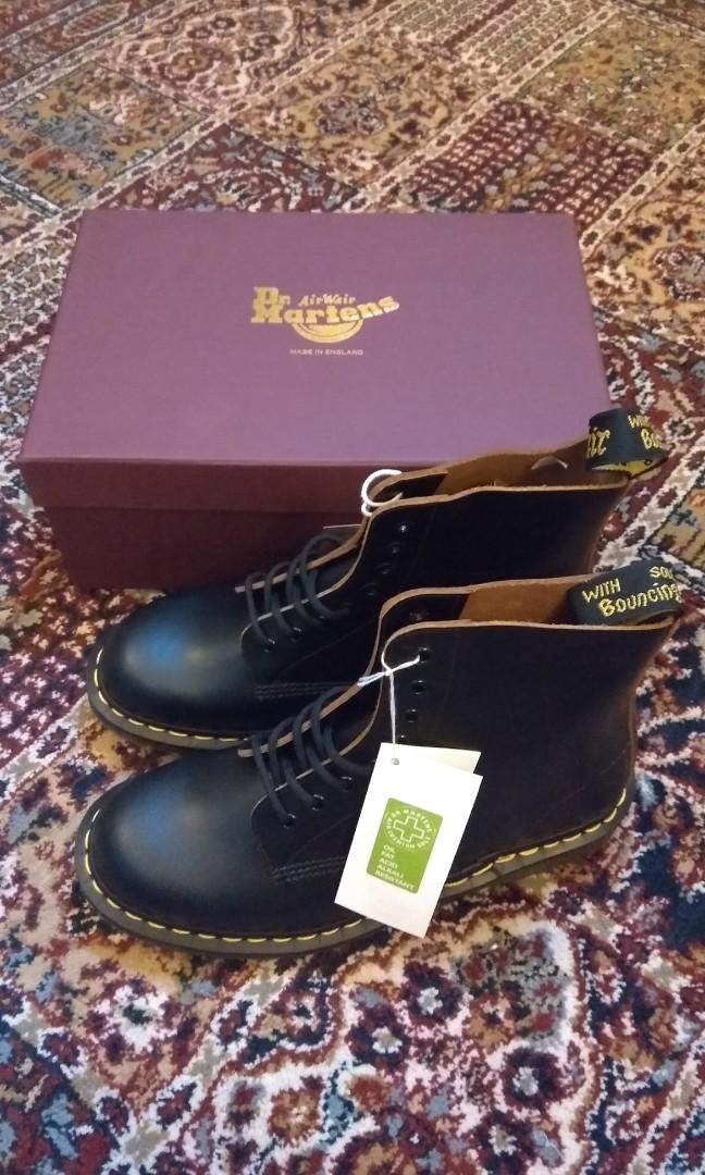 Vintage 1460 black sales quilon