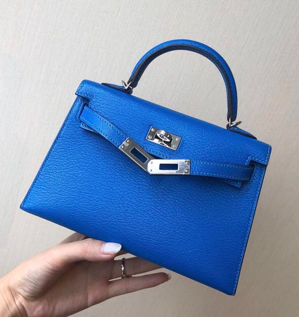 GALLERY RARE - HERMES Mini Kelly Blue Hydra x Chevre myzore One of the  rarest items has come!! The leather is chevre myzore which is soft  moderately and you can enjoy the