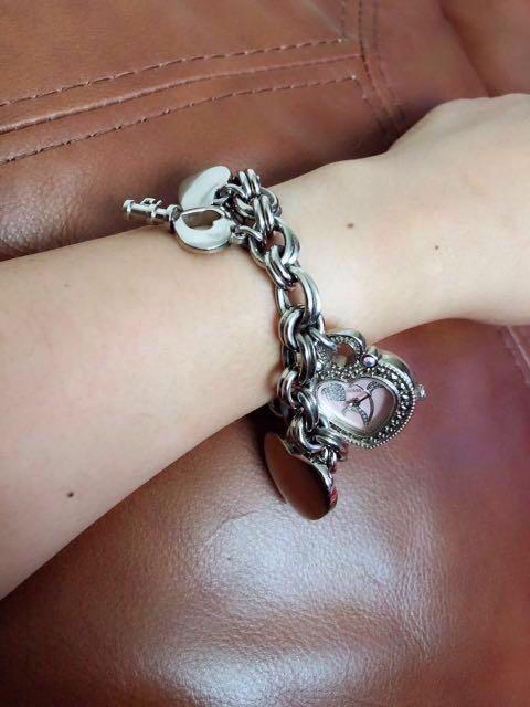 Guess Charm Bracelet Watch Women S Fashion Watches Accessories Watches On Carousell