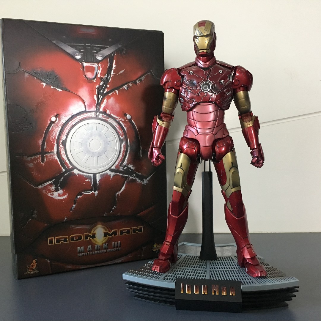 Hot Toys MMS 110 Iron Man Mark III 3 Battle Damaged Hobbies