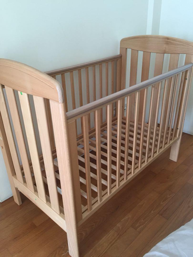 regular crib dimensions