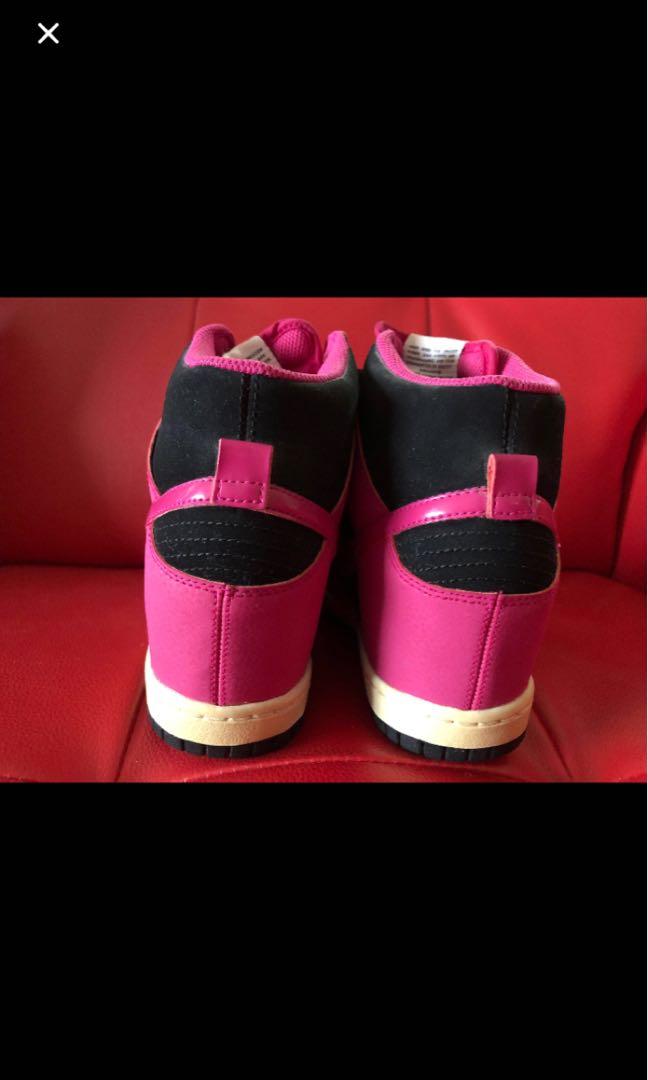 womens nike wedge sneakers