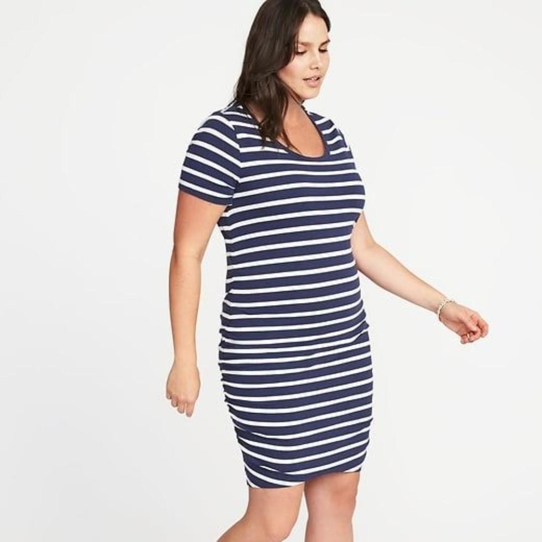 Old Navy Women S Plus Size Scoop Neck Bodycon Dress Women S Fashion Clothes Dresses Skirts On Carousell