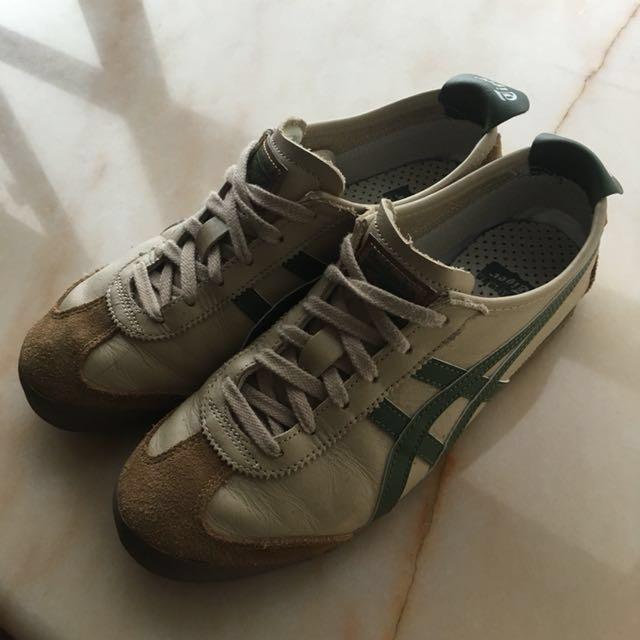 vans authentic apricot