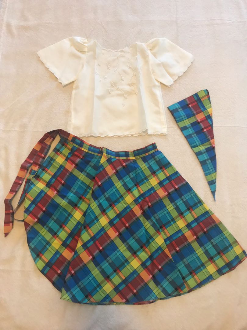 barot saya outfit