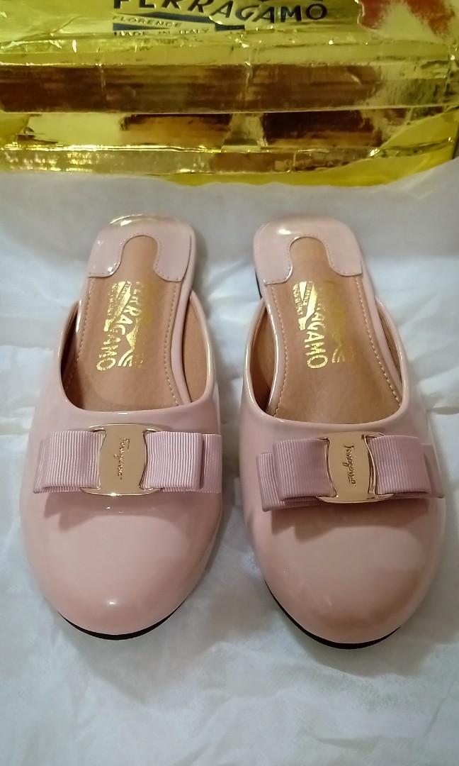 ferragamo half shoes