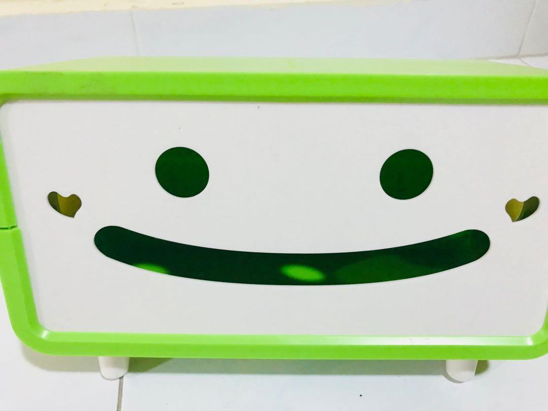 Smile face tissue box cover, Babies & Kids, Bathing & Changing, Other
